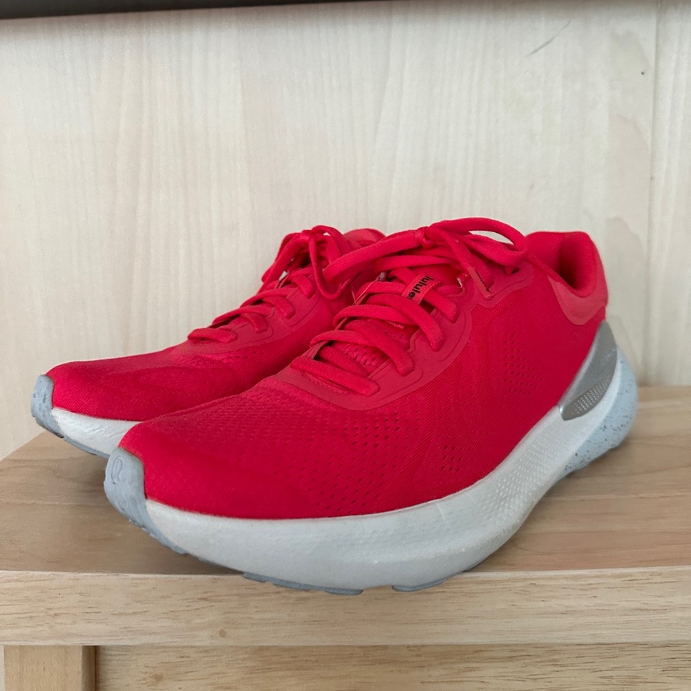 Lululemon Womens Beyondfeel Running Shoe - Picture 11 of 12